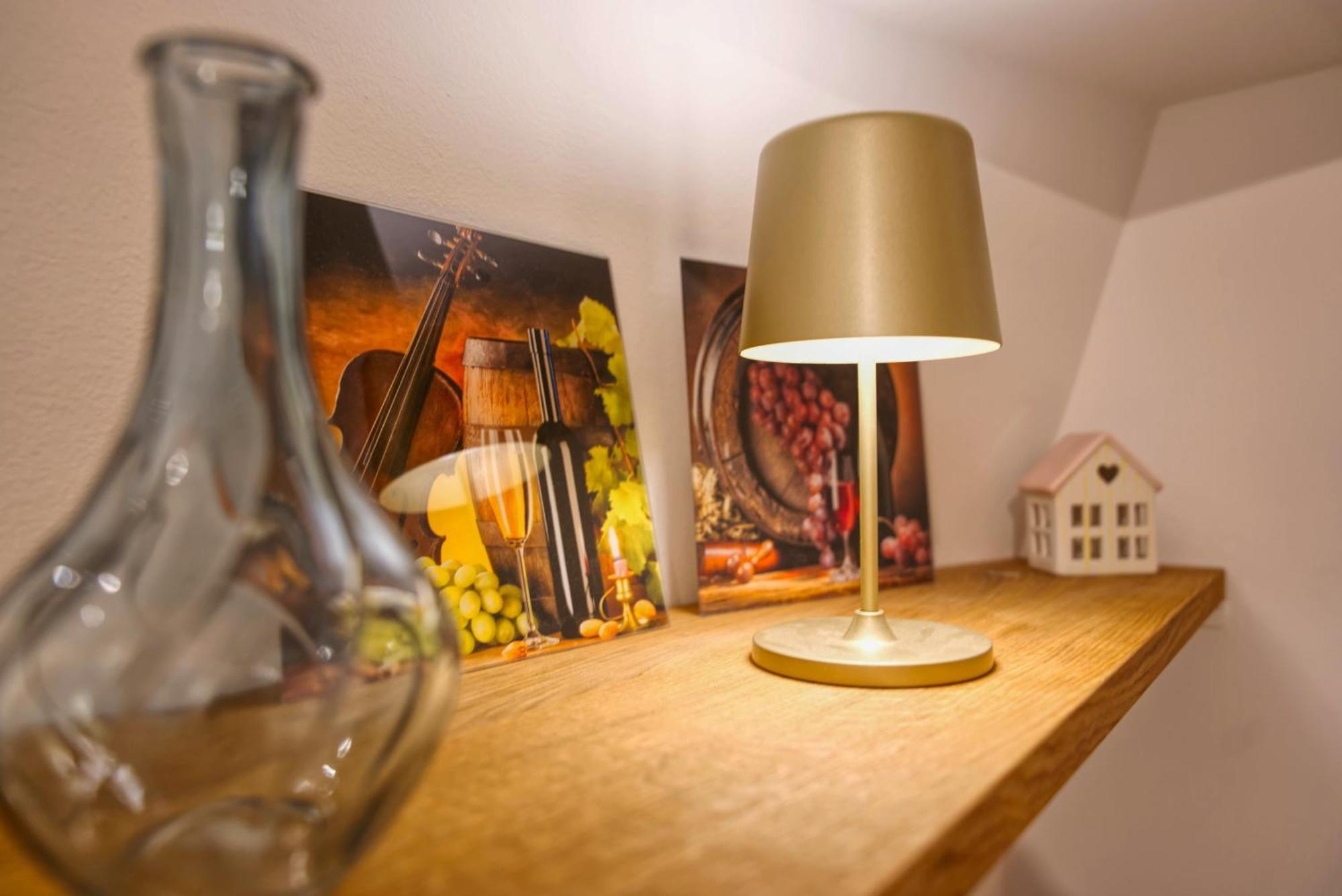 Apartma Econte Near Old Town *