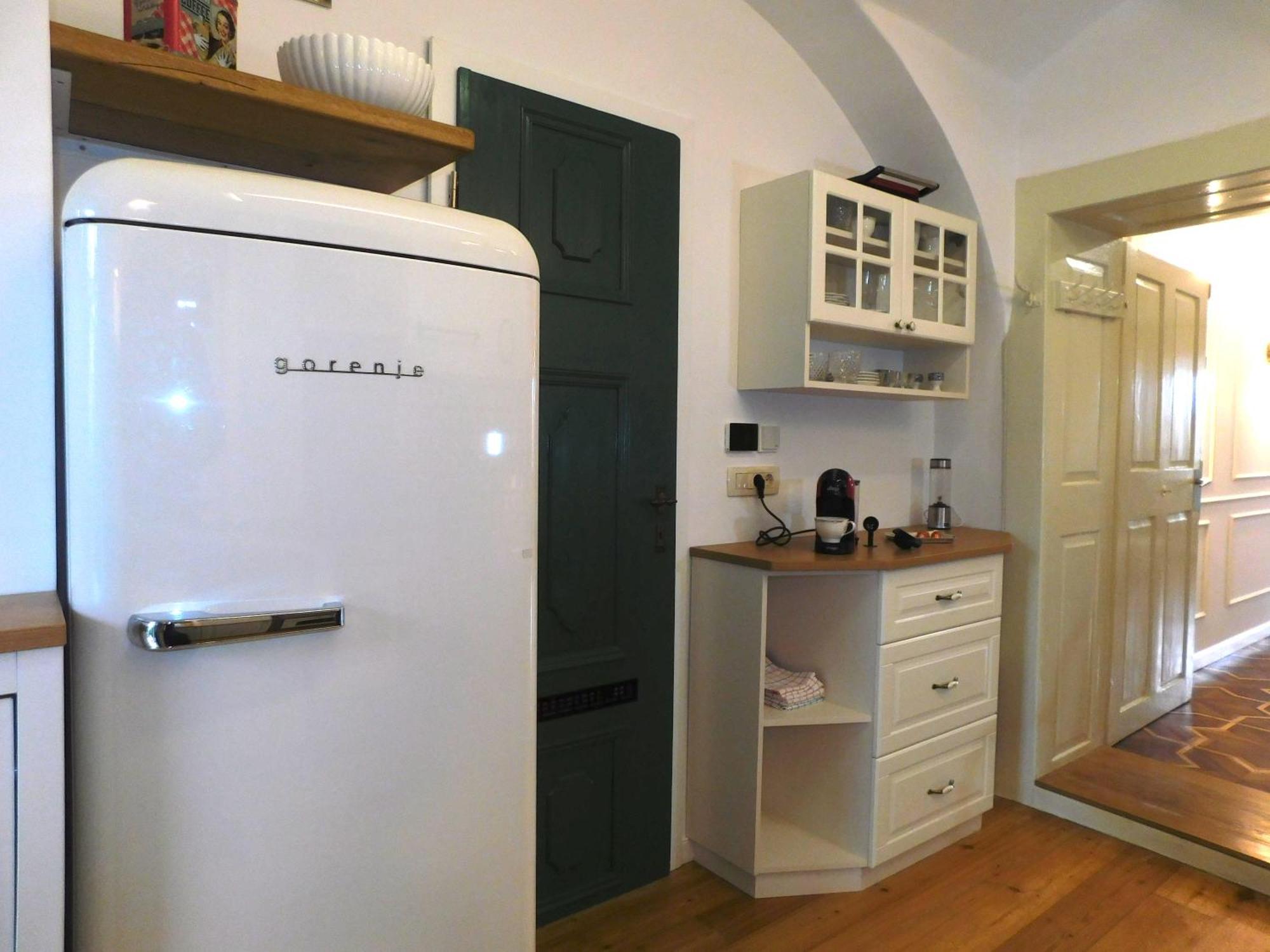 Econte Near Old Town Apartment *